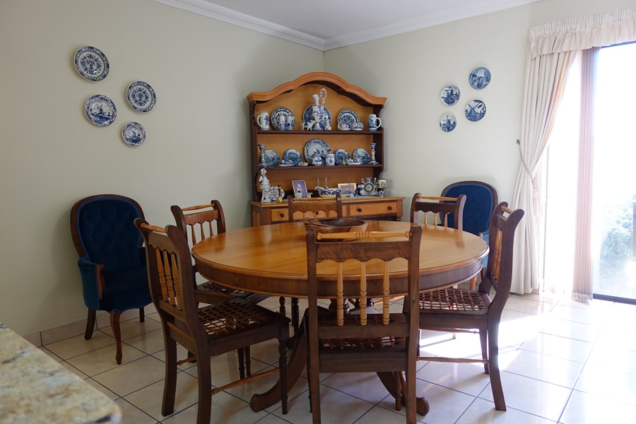 4 Bedroom Property for Sale in Reebok Western Cape